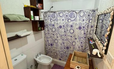 Casa en venta - 2 Dormitorios 1 Baño - Cañuelas