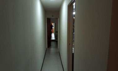 Casa en venta - 4 Dormitorios 2 Baños - Cochera - 359Mts2 - Villa Elvira