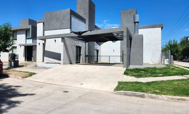 Duplex  en Distrito Sur