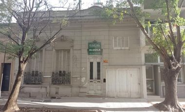 Casa en alquiler en La Plata - Dacal Bienes Raíces