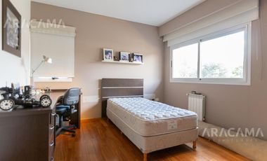 Casa en venta de 7 ambientes - Monte Grande