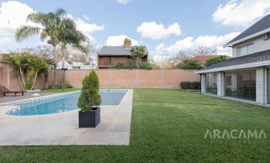 Casa en venta de 7 ambientes - Monte Grande