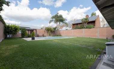 Casa en venta de 7 ambientes - Monte Grande