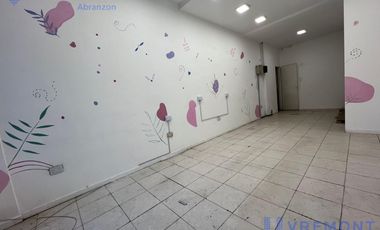 Perón al 4200 Local comercial en alquiler cercania Hospital Italiano Almagro