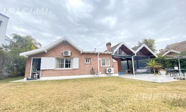 CASA en VENTA en Echeverria del Lago - Canning