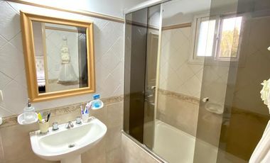 CASA en VENTA en Echeverria del Lago - Canning