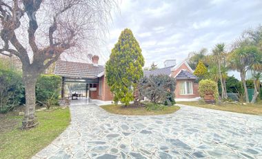 CASA en VENTA en Echeverria del Lago - Canning