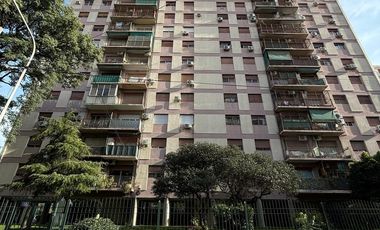 Departamento en Barrio Autopista excelente estado