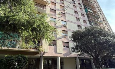 Departamento en Barrio Autopista excelente estado