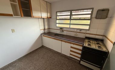 Departamento en Barrio Autopista excelente estado