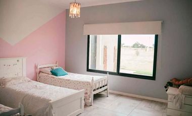 Quinta en venta - 2 Dormitorios 3 Baños - Alsina