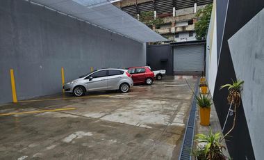 Garage Cochera en Paternal