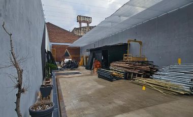 Garage Cochera en Paternal