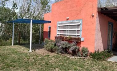 Casa en venta - 2 Dormitorios 1 Baño - Las Toninas