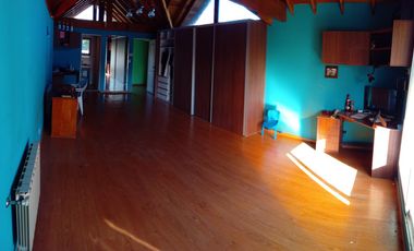 Casa en venta - 4 Dormitorios 4 Baños - 2.570Mts2 - La Reja