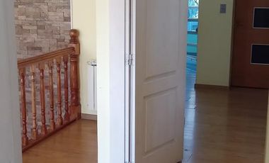 Casa en venta - 4 Dormitorios 4 Baños - 2.570Mts2 - La Reja