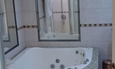 Casa en venta - 4 Dormitorios 4 Baños - 2.570Mts2 - La Reja