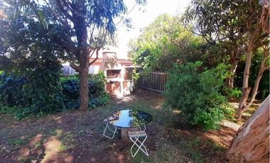 Casa en venta - 4 Dormitorios 2 Baños - 353Mts2 - Mar del Tuyú