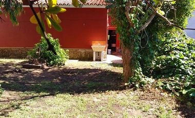 Casa en venta - 4 Dormitorios 2 Baños - 353Mts2 - Mar del Tuyú