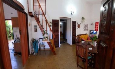 Casa en venta - 4 Dormitorios 2 Baños - 353Mts2 - Mar del Tuyú