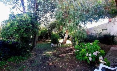 Casa en venta - 4 Dormitorios 2 Baños - 353Mts2 - Mar del Tuyú