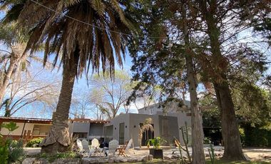 Casa en venta - 1 Dormitorio 3 Baños - 960Mts2 - Florencio Varela, Bosques