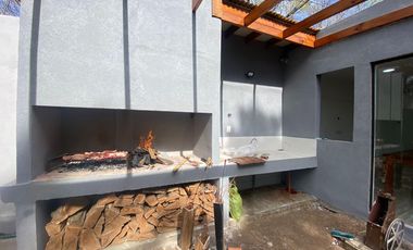 Casa en venta - 1 Dormitorio 3 Baños - 960Mts2 - Florencio Varela, Bosques