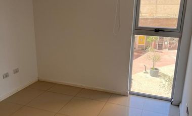 Departamento de 1 dormitorio y Cochera en Torres H