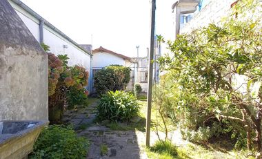 Casa en venta - 2 Dormitorios 1 Baño - Cochera - 450Mts2 - Mar del Plata
