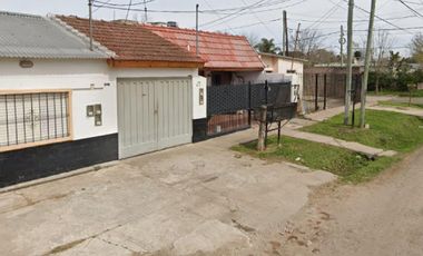 Complejo de Departamentos en venta - 7 UFs - Trista Suarez