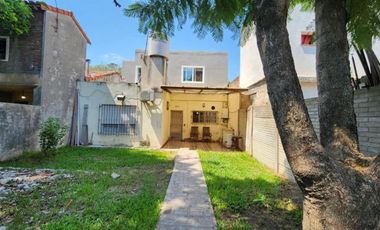 Casa en venta - 3 Dormitorios 2 Baños - Claypole