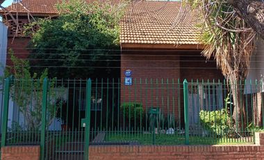 Casa en Venta 4 Ambientes en Lomas de Zamora Oeste