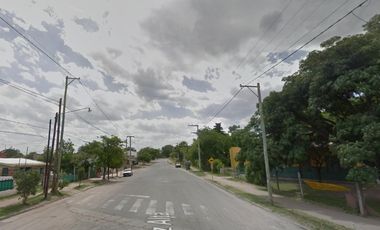 Casa en venta - 3 Dormitorios 1 Baño - Villa Allende