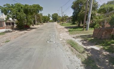 Casa en venta - 3 Dormitorios 1 Baño - Villa Allende