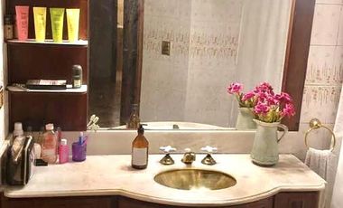 Casa 5 ambientes con pileta - Banfield Este