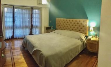 Casa 5 ambientes con pileta - Banfield Este