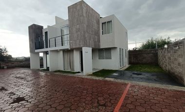Casa en renta con tres recamaras y jardin en Tlaxcala