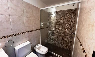 ALQUILER ANUAL EN CARLOS PAZ DPTO AMOBLADO CATEGORA