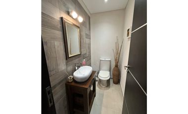 Casa en Venta en Costa Esmeralda - Sector Deportivo 5 Suites
