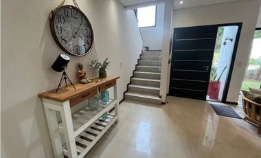 Casa en Venta en Costa Esmeralda - Sector Deportivo 5 Suites