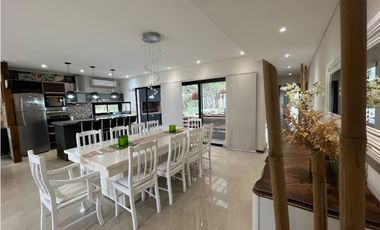 Casa en Venta en Costa Esmeralda - Sector Deportivo 5 Suites