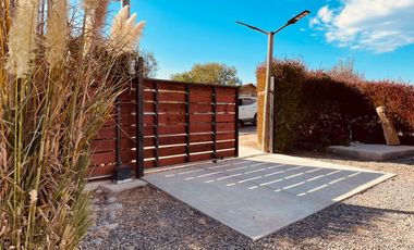 Arriendo de gran casa en sector Los Aromos