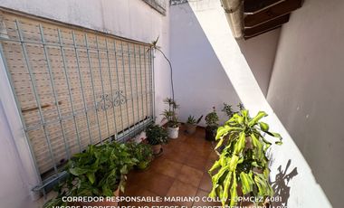 Casa en venta c/ cochera en Lomas de Zamora