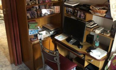 Casa en venta c/ cochera en Lomas de Zamora