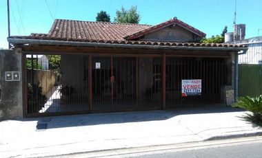 Chalet en venta en Ezpeleta Oeste