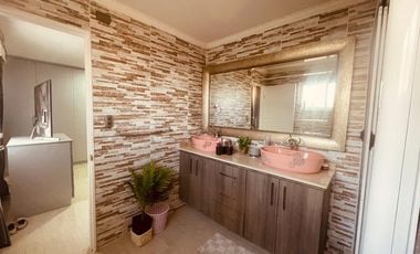 Preciosa casa en arriendo, El Cerrito, Algarrobo