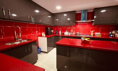 Preciosa casa en arriendo, El Cerrito, Algarrobo