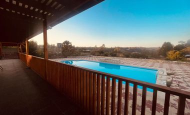 Preciosa casa en arriendo, El Cerrito, Algarrobo