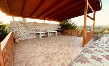 Preciosa casa en arriendo, El Cerrito, Algarrobo