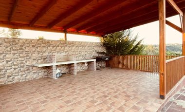 Preciosa casa en arriendo, El Cerrito, Algarrobo